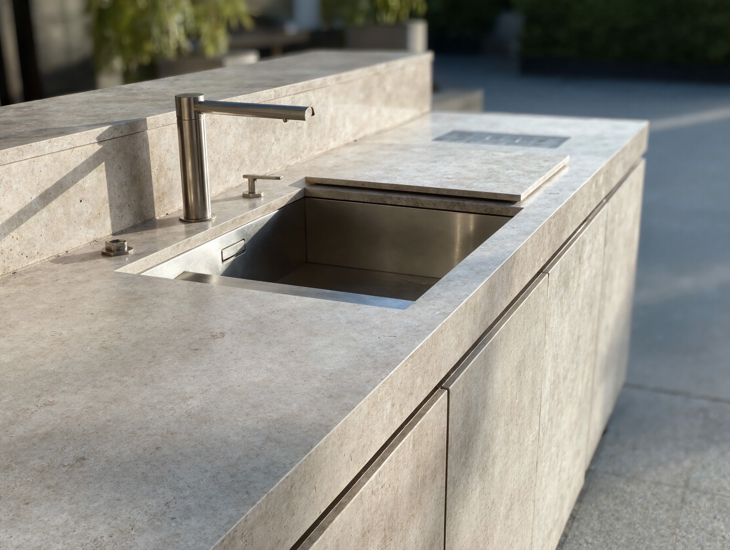 Stein_Aussenbereich_Outdoor_Geraete_2