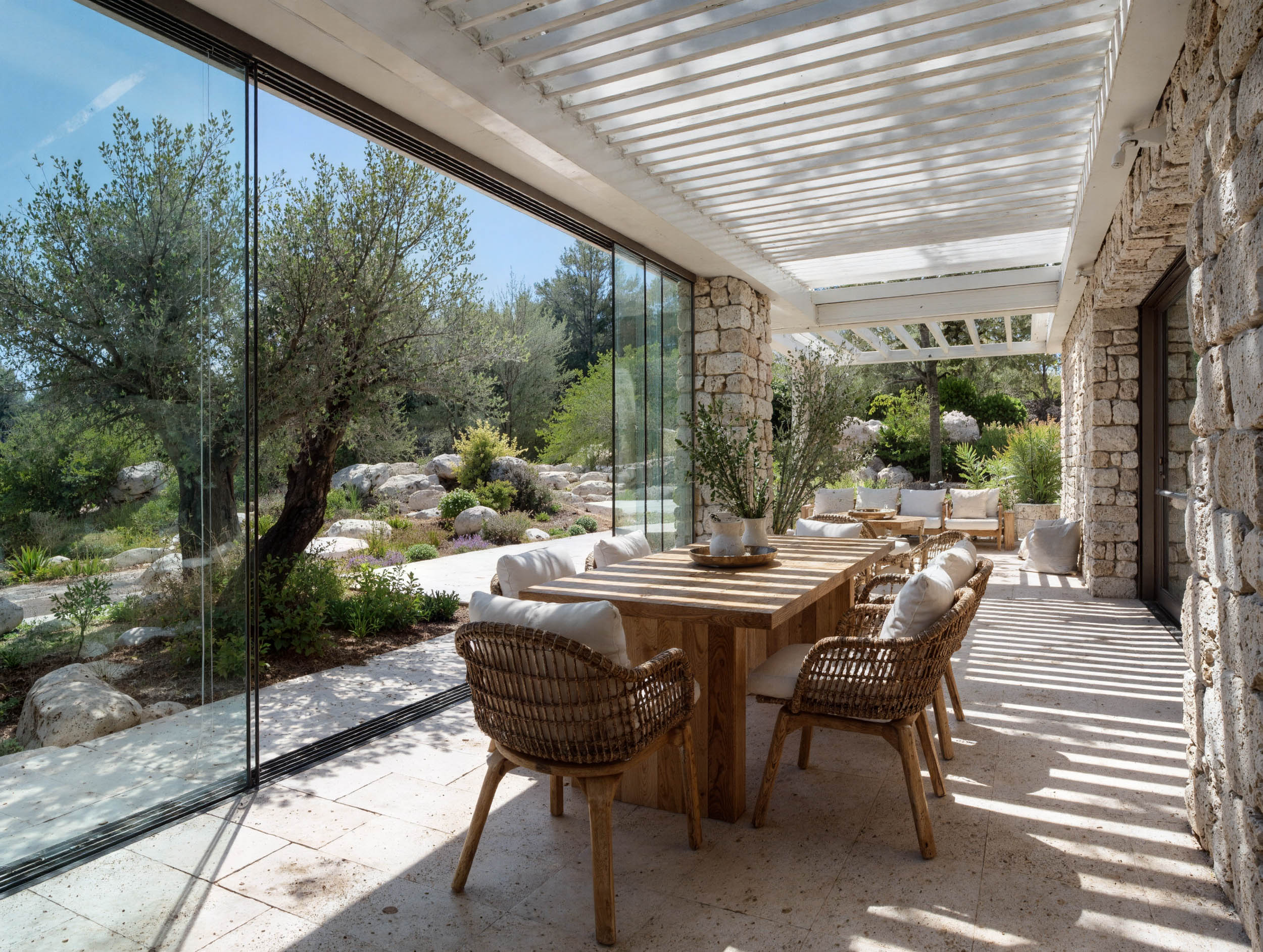 Glas_Aussenbereich_Pergola_3